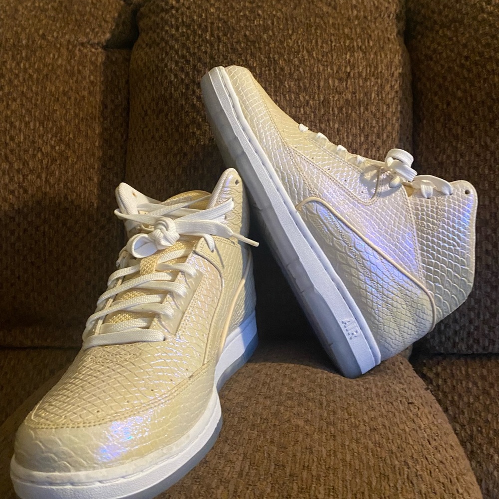 Nike Air Python Pearl